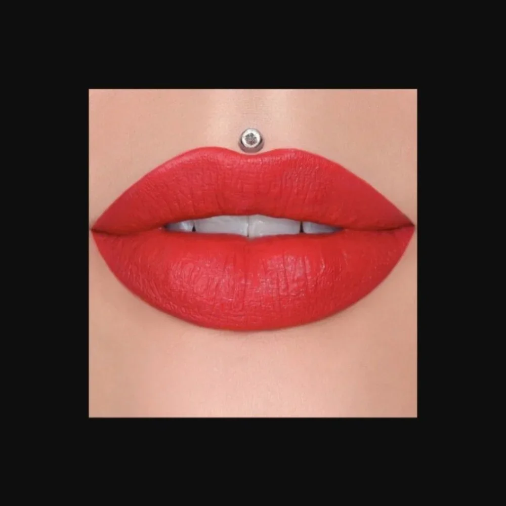 Jeffree Star Velvet Trap Lipstick Cherry Soda NEW